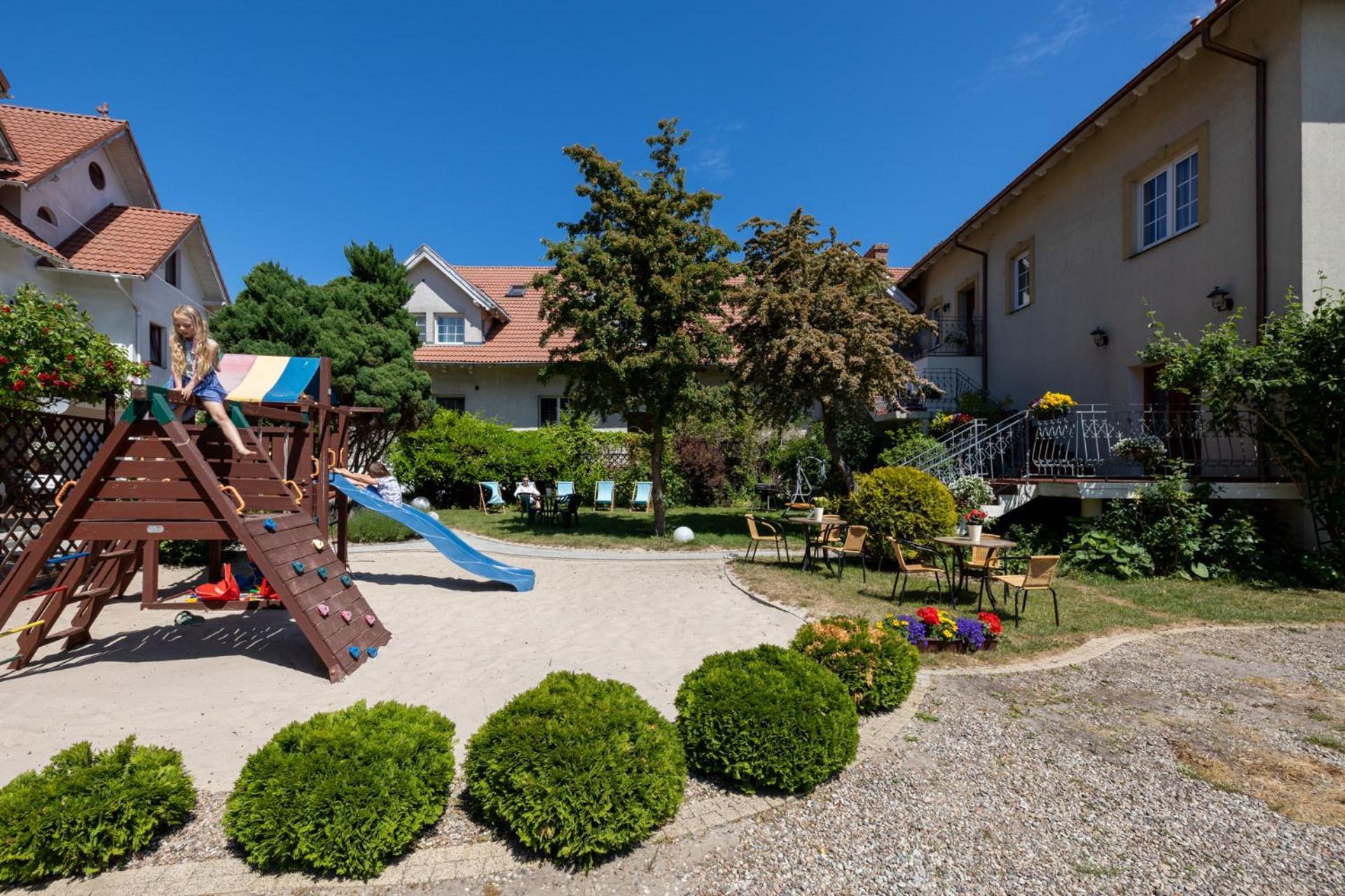 Baltyk Resort Ревал Екстериор снимка