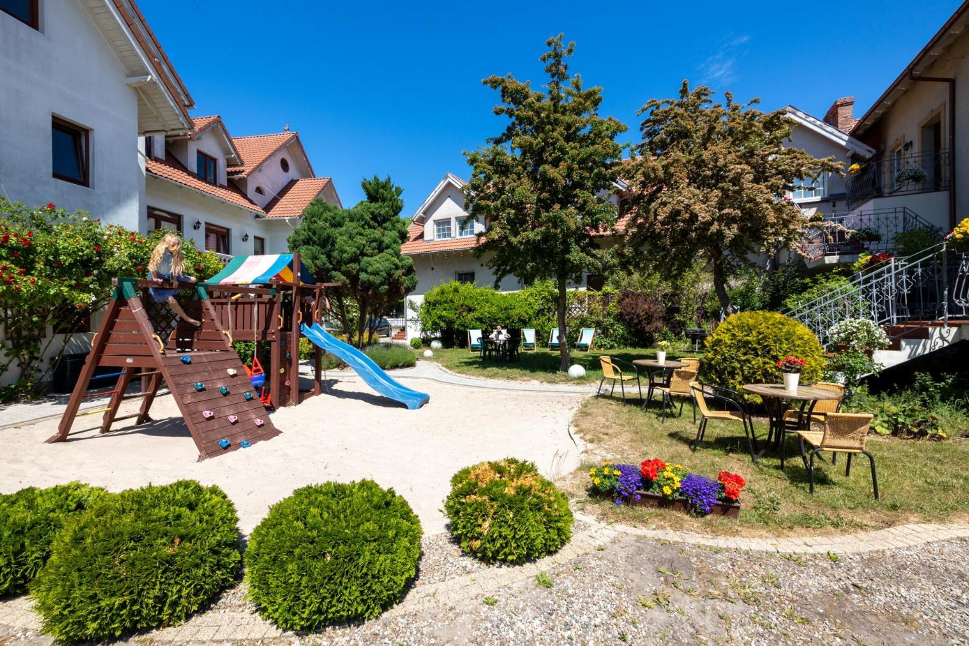 Baltyk Resort Ревал Екстериор снимка