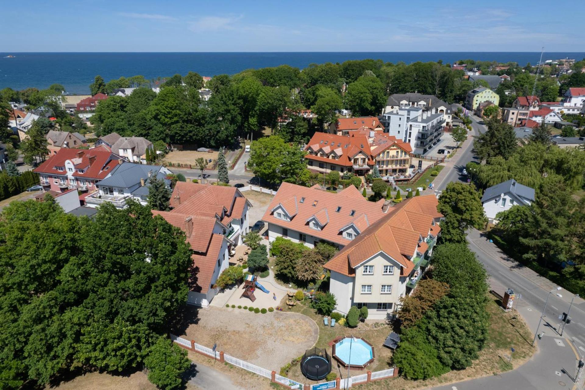 Baltyk Resort Ревал Екстериор снимка