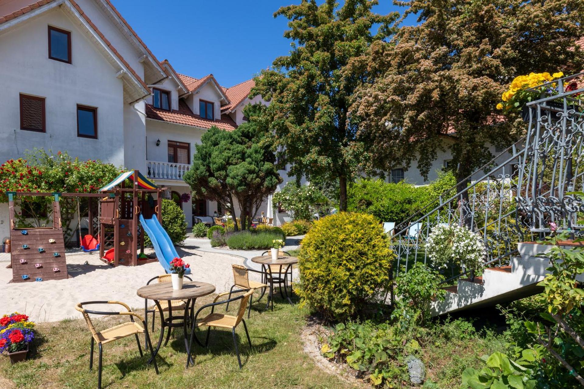 Baltyk Resort Ревал Екстериор снимка